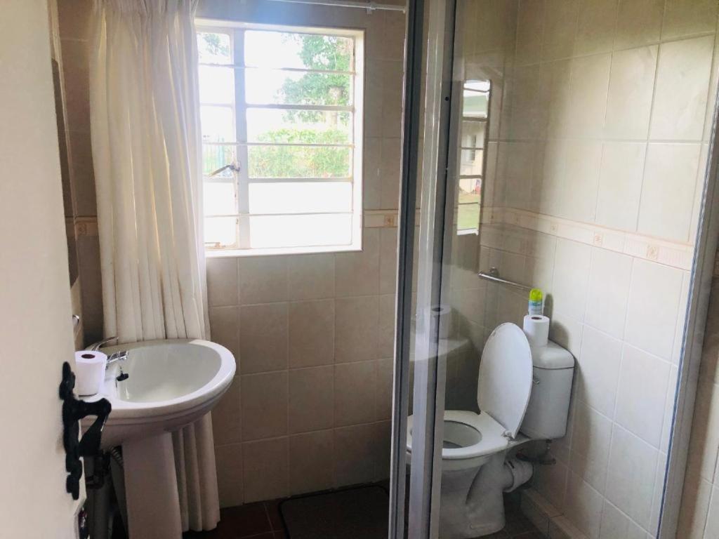 Van Reenen Green Lantern Inn חדר תמונה